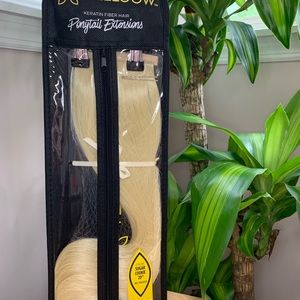 Clip-In Ponytail Extensions - Sugar Cookie